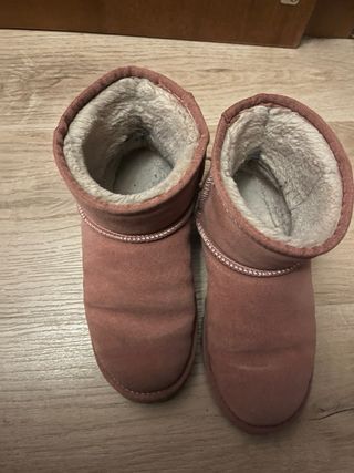 stivali rosa modello ugg