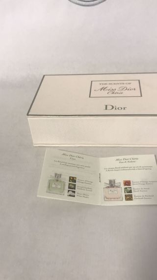 Cofre miniaturas Miss Dior Chérie 