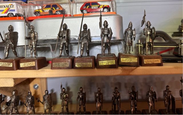 Coleccion antigua de sacapuntas guerreros