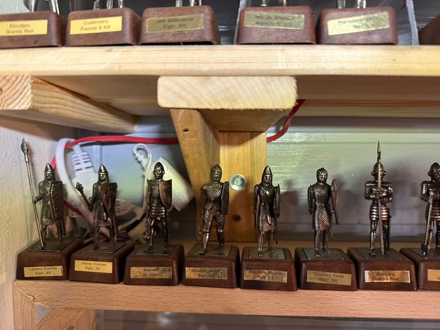 Coleccion antigua de sacapuntas guerreros