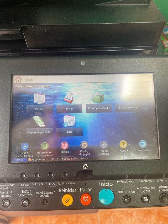 IMPRESORA PROFESIONAL KYOCERA 4052ci