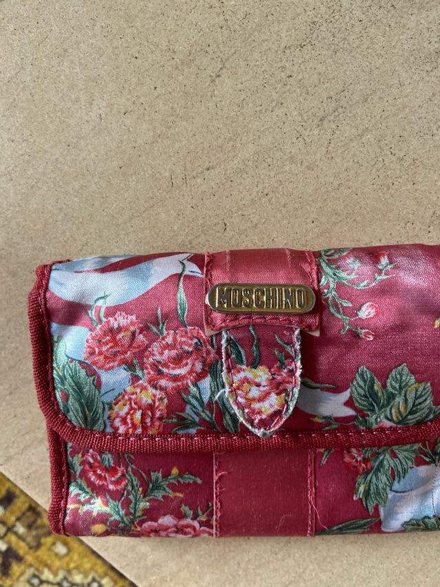 billetero de Moschino