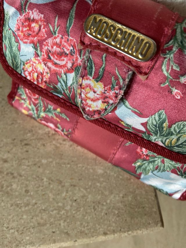 billetero de Moschino