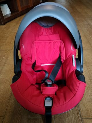 Maxi-cosi Stokke rojo