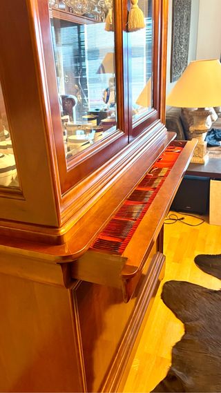 Vitrina cerezo macizo