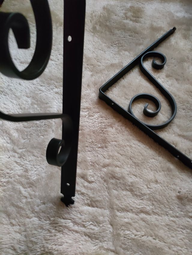 soporte, pintura negra, escuadra estantería