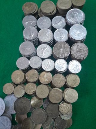 lote de monedas francesas de distinto valor