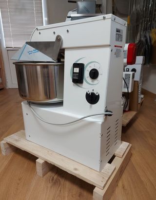 AMASADORA ESPIRAL EVO 20 LITROS