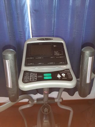 Elíptica profesional Vision Fitness