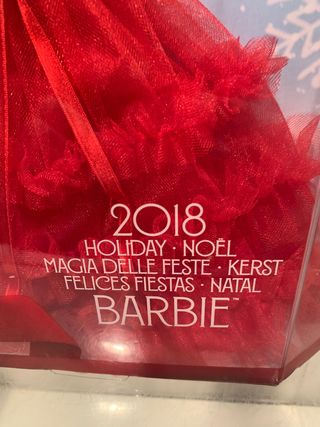 Bambola Mattel BARBIE HOLIDAY MAGIA DELLEFESTE2018