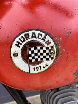 Huracan 197cc moto colección