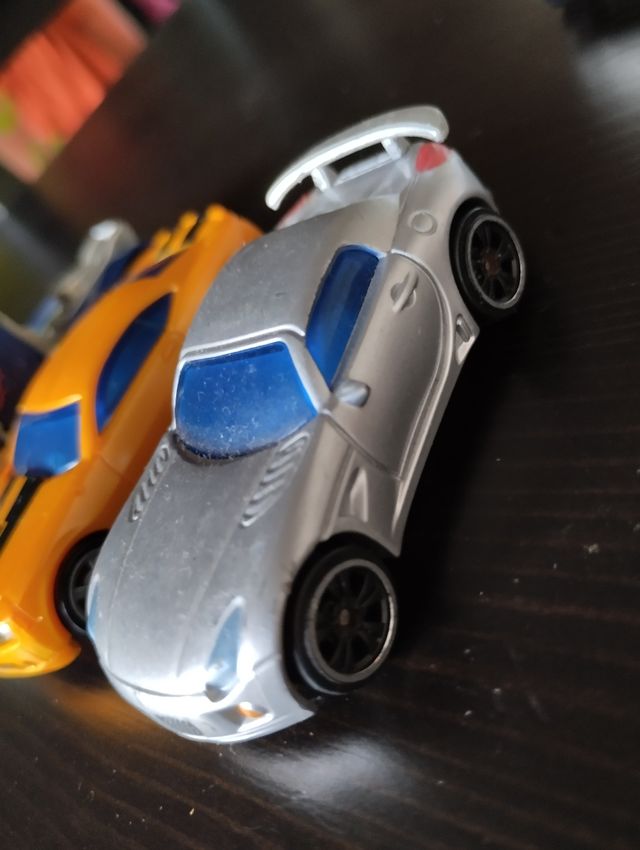 Coches de juguete