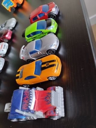 Coches de juguete