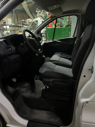 Opel Vivaro 2016