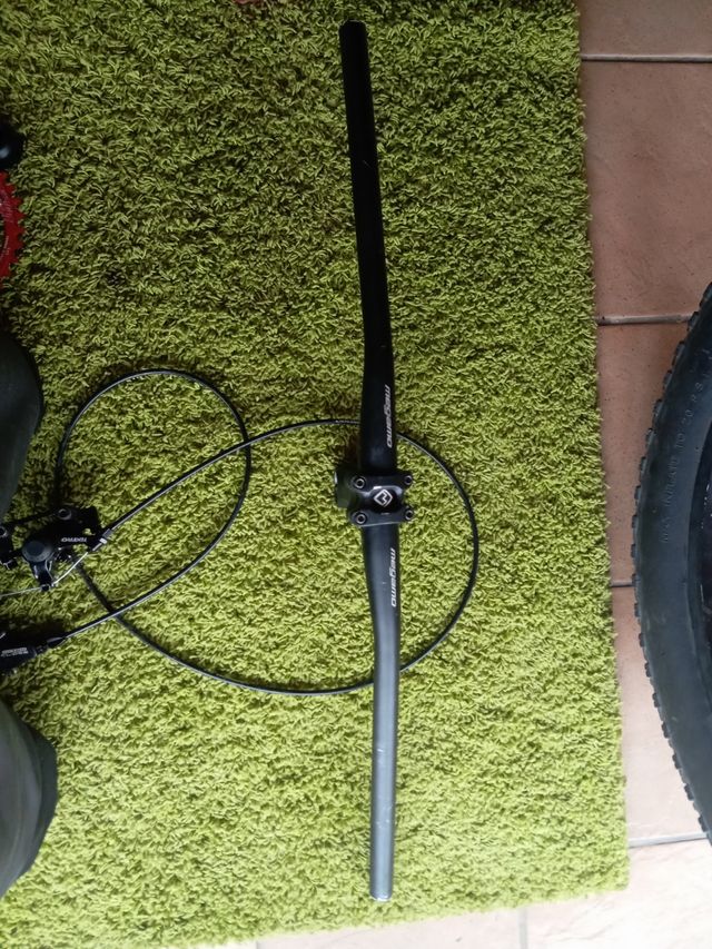 Lote de piezas para la bici nuevos 