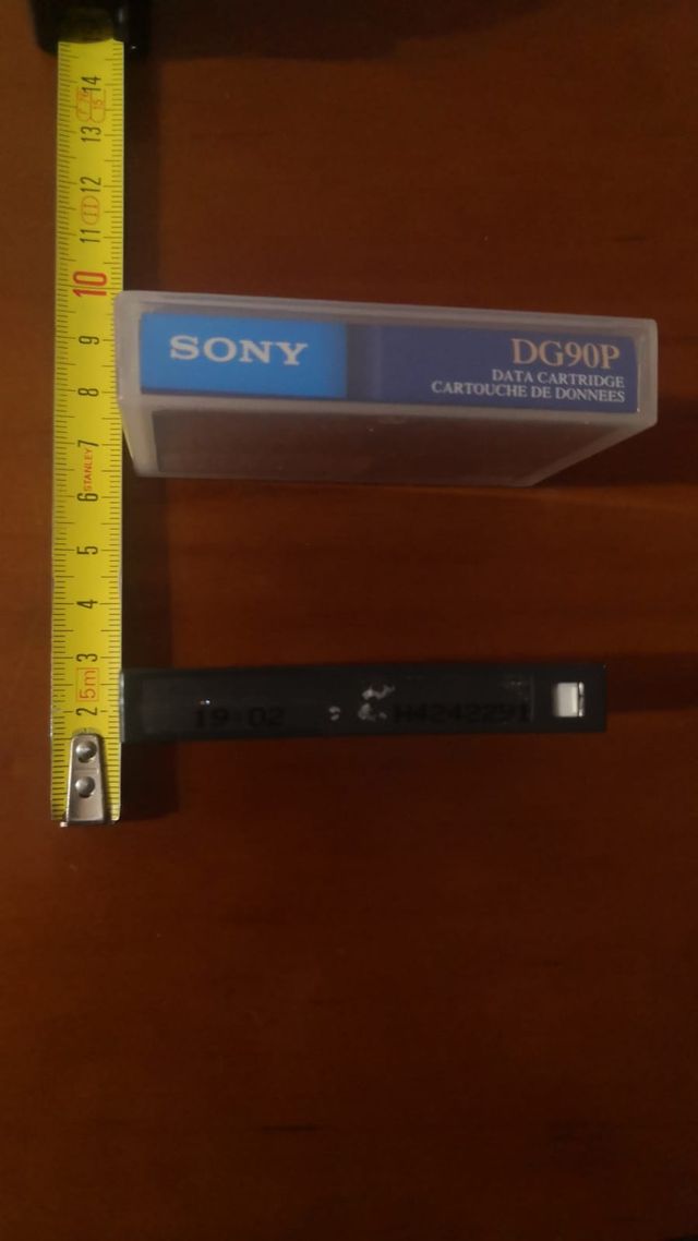 Cintas de datos SONY 90P