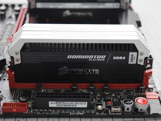 Corsair Dominator Platinum 8x8GB DDR4