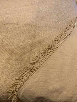 Colcha 230cm x 150cm hecha en Portugal