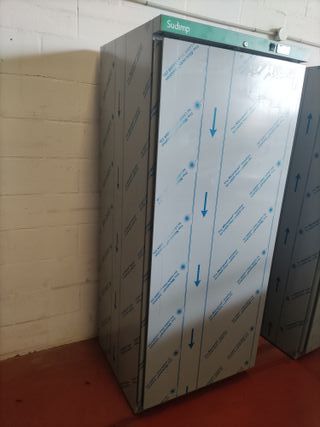 FRIGORÍFICO INDUSTRIAL ACERO INOX