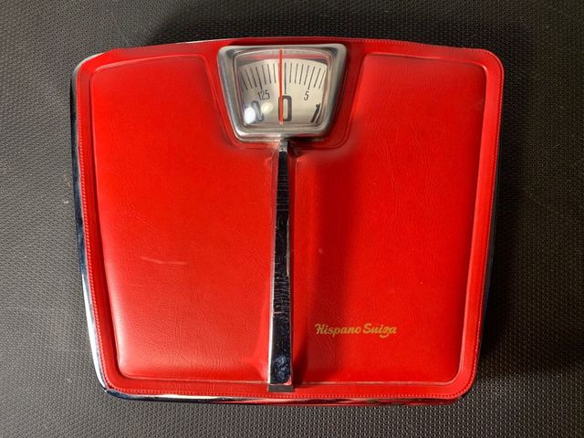 BASCULA BAÑO HISPANO SUIZA EN ROJO