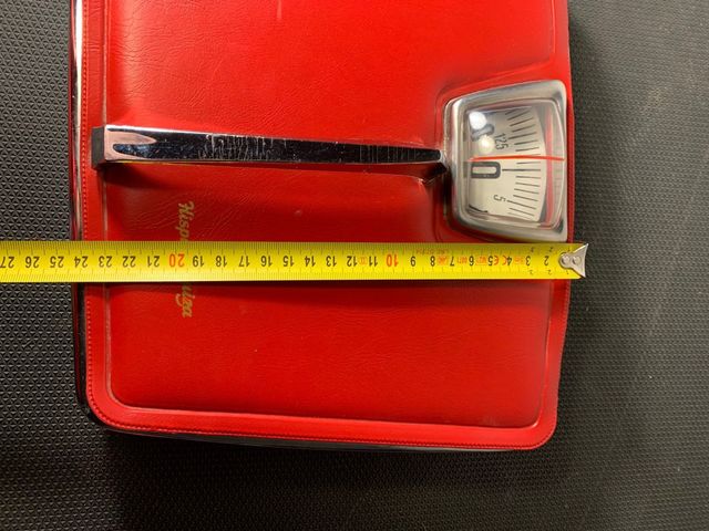 BASCULA BAÑO HISPANO SUIZA EN ROJO