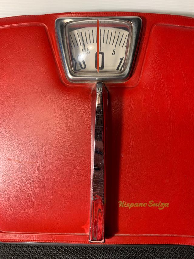 BASCULA BAÑO HISPANO SUIZA EN ROJO