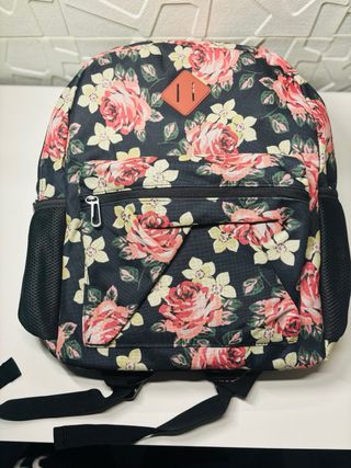 Mochila para portatil y tablet.NUEVA a estrenar