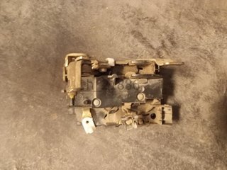 Cerradura puerta delantera derecha Renault h_21886