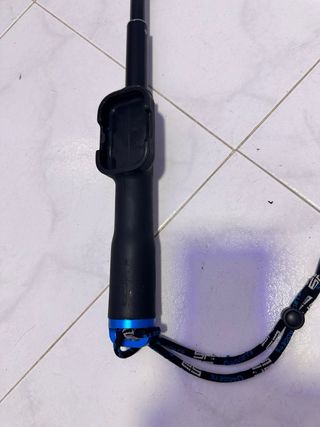 Palo selfi y arnes Gopro