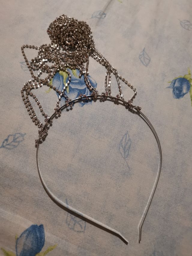 Cerchio per i capelli molto bello 