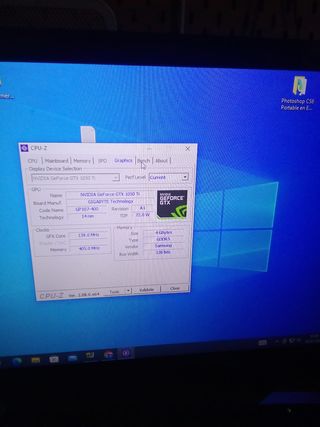 Ordenador sobre mesa/Contra reembolso 