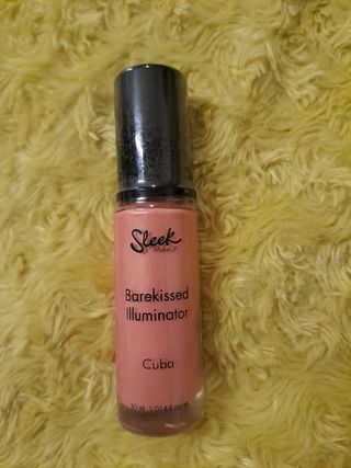 A estrenar Maquillaje. Se incluye regalo