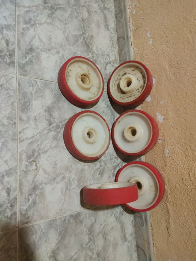 Ruedas plastico
