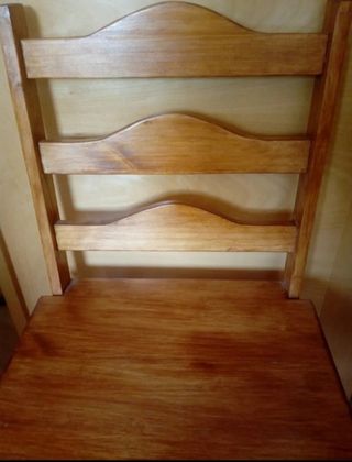 SILLA DE PINO MACIZO.