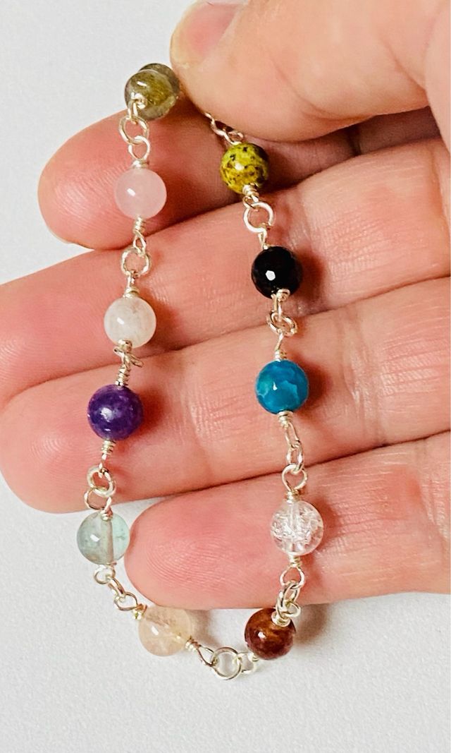 Pulsera con piedras preciosas y plata de ley 925