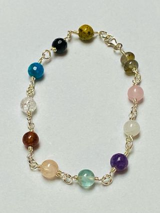 Pulsera con piedras preciosas y plata de ley 925