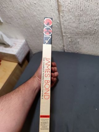James Bond 007 Warren Ellis Omnibus