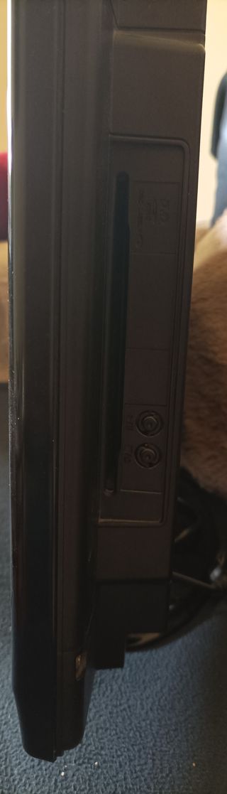 Televisor OKI 22" con DVD Integrado