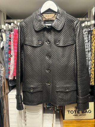 Gabardina negra de piel PdH