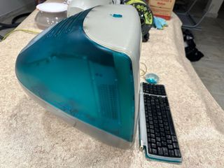 ordenador apple antiguo