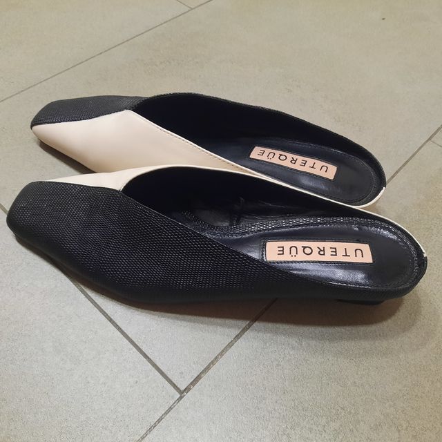 Mulé blanco y negro Uterque poco uso no envío.