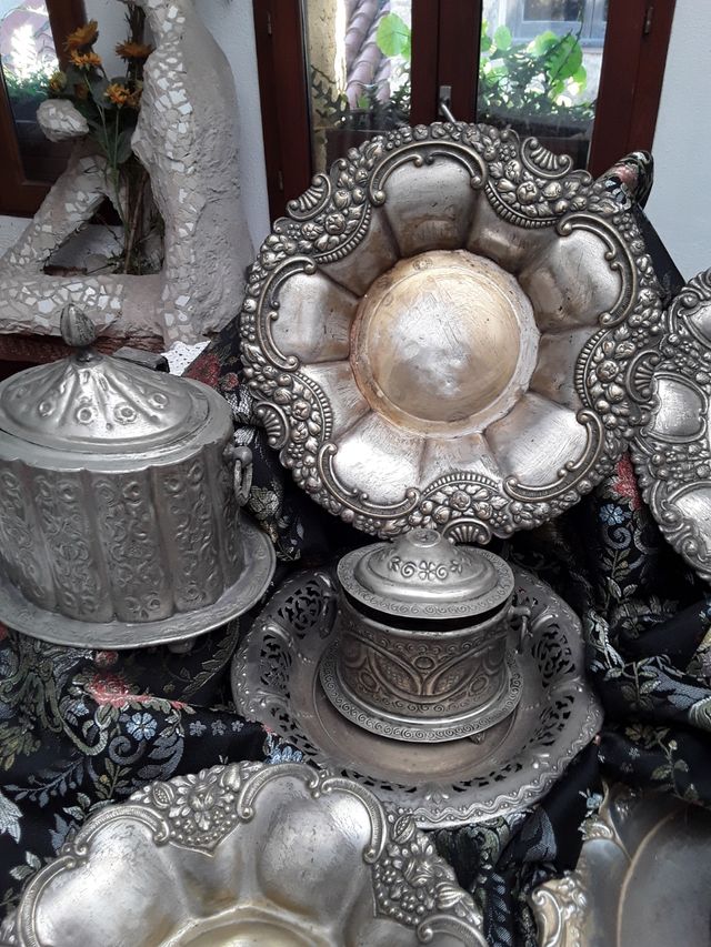 BANDEJAS ARABES DE ALPACA PLATEADA  29 las tres