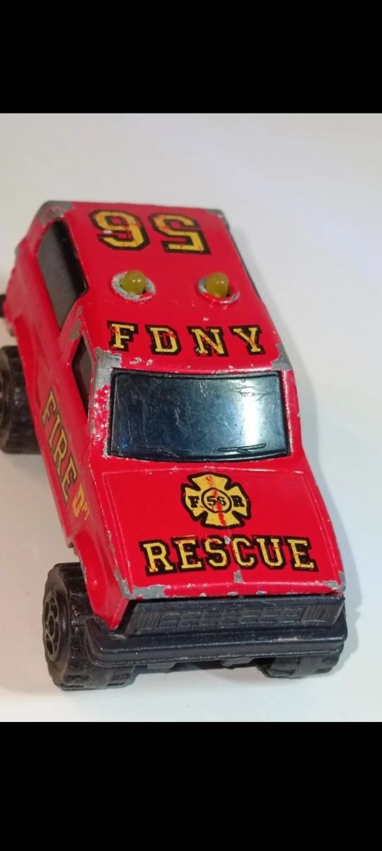 *TODOTERRENO 4X4 SONIC FLASHERS MAJORETTE 1/64