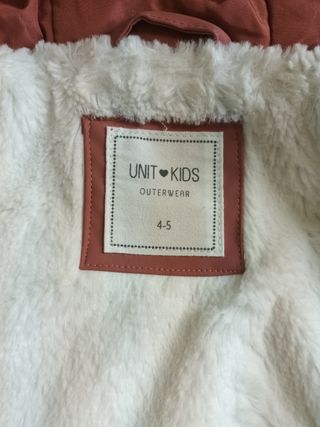 Impermeable niño