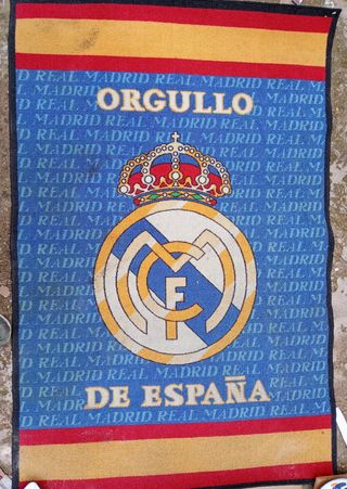 Alfombra Gigante Moqueta Real Madrid 150 x 100