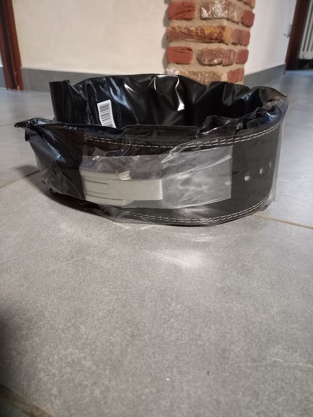 Cintura bodybuilding in pelle