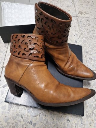 Botines camperos