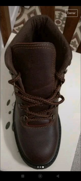 Bota de caza y montaña