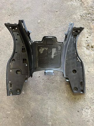 apoya pies suzuki burgman 125