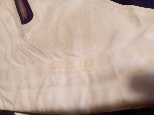 Chaqueta,chubasquero goretex para esquiar